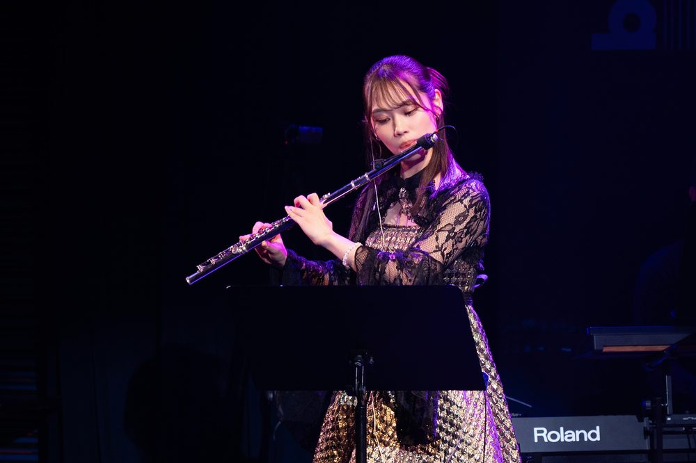 ステージで演奏するかとろーる